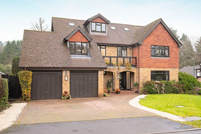 6 Bedroom Detached House For Sale In Grant Walk, Ascot, SL5