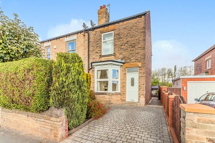3 Bedroom Semi-Detached House To Rent In Mortomley Lane, High Green, Sheffield, South Yorkshire, S35