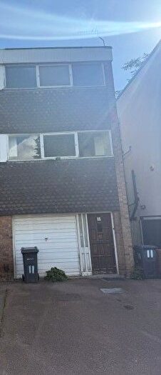3 Bedroom End Terrace House To Rent In Hinstock Road, Birmingham, B20