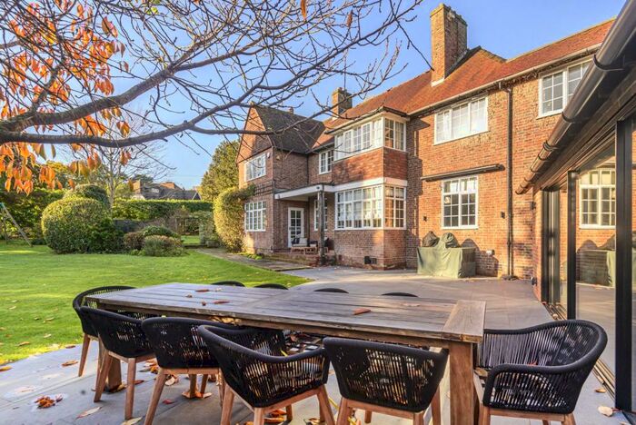 6 Bedroom Detached House To Rent In Ridgway, Pyrford, Woking, GU22