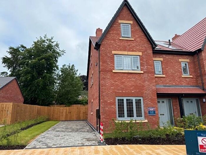 4 Bedroom Semi-Detached House To Rent In Tempsford Way, Redesmere Drive, Alderley Edge, SK9