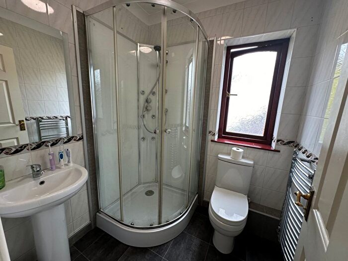 4 Bedroom Detached House For Sale In Maescelyn, Talley, Llandeilo, SA19