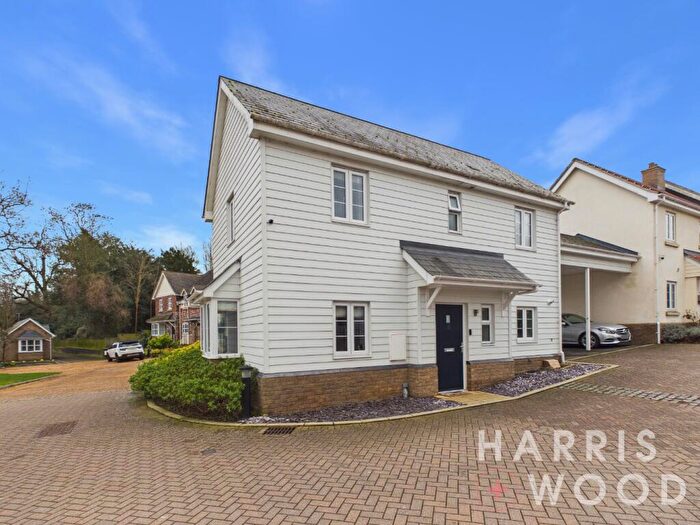 2 Bedroom Link Detached House For Sale In John Castle Way, Colchester, Essex, CO2