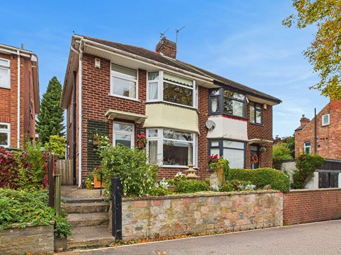 3 Bedroom Semi-Detached House For Sale In Hickling Road, Mapperley, Nottingham, NG3