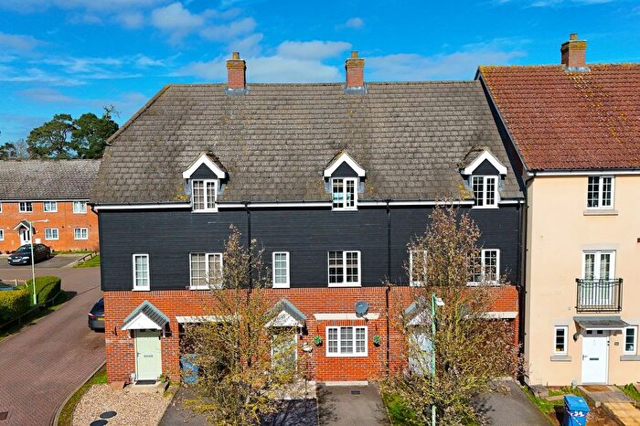 3 Bedroom Terraced House For Sale In Acorn Way, Red Lodge, IP28