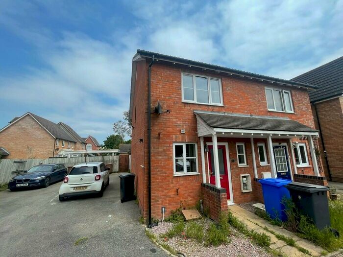 2 Bedroom Semi-Detached House To Rent In Darter Close, Ipswich, Suffolk, IP3