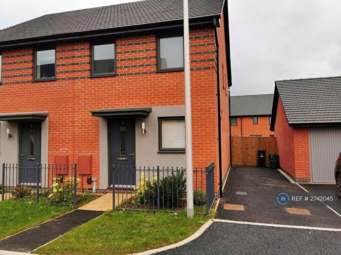 2 Bedroom Semi-Detached House To Rent In Buckle Rise, Exeter, EX1