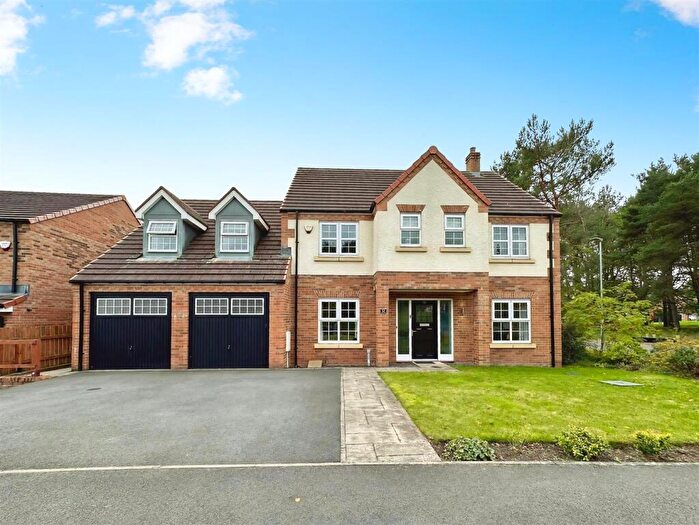4 Bedroom Detached House For Sale In Aspen Way, Morpeth, NE61