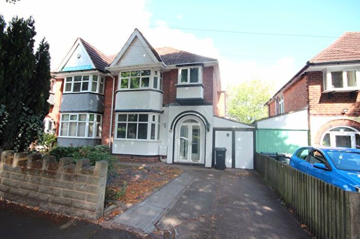 3 Bedroom Semi-Detached House To Rent In Dare Road, Birmingham, B23