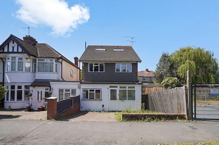 5 Bedroom Detached House For Sale In South Vale, Harrow, HA1