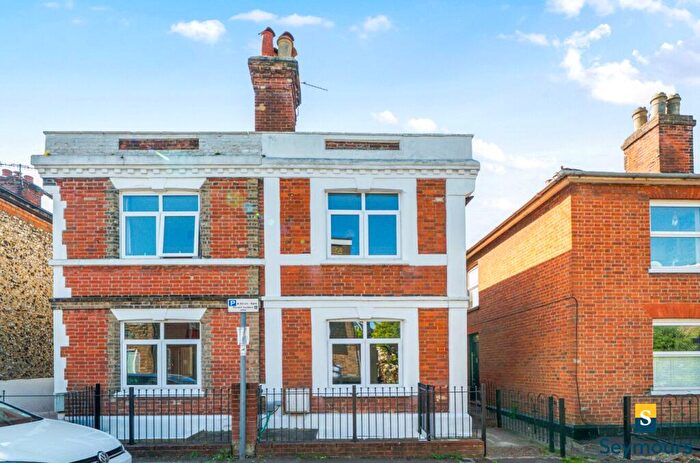 4 Bedroom Semi-Detached House For Sale In Drummond Road, Guildford, Surrey, GU1