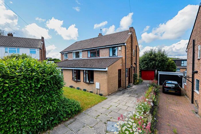3 Bedroom Semi Detached House For Sale In Carr Bridge Avenue, Leeds, West Yorkshire, LS16