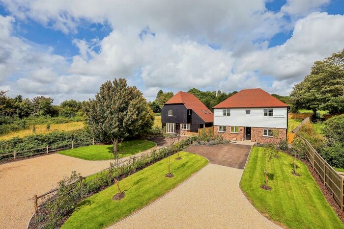 4 Bedroom Detached House For Sale In Amberstone, Amberstone, Hailsham, BN27