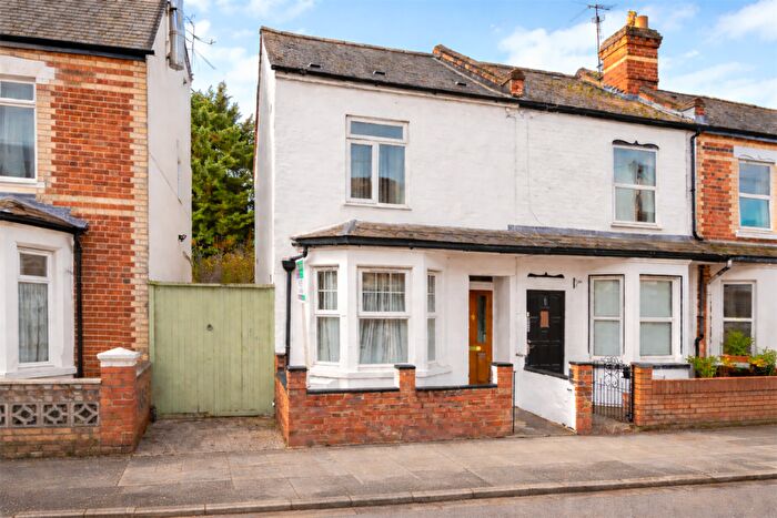 2 Bedroom Terraced House For Sale In Queens Road, Caversham, Reading, RG4