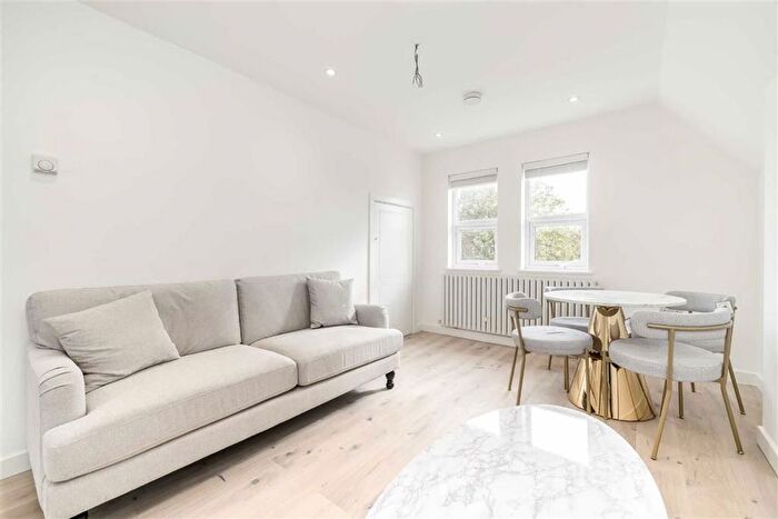1 Bedroom Flat To Rent In Charlton Road, London, SE3