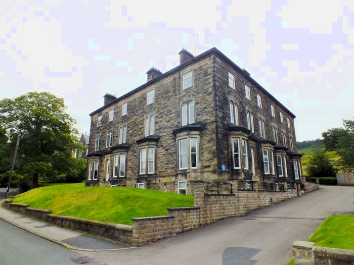 2 Bedroom Flat To Rent In Hillside Court, Crossbeck Road, Ilkley, LS29
