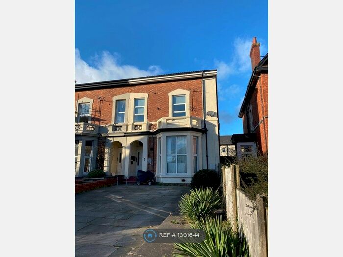 1 Bedroom Flat To Rent In Lord Street West, Southport, PR8