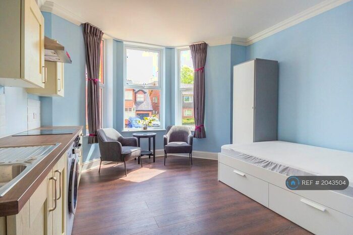 Studio To Rent In Victoria Crescent, Eccles, Manchester, M30