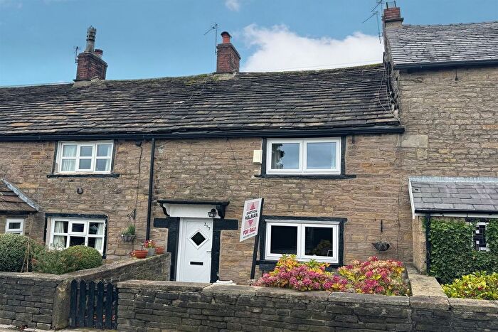 3 Bedroom Terraced House For Sale In Longhurst Lane, Mellor, SK6