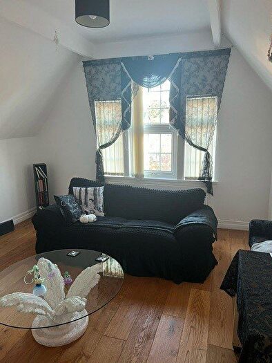 1 Bedroom Flat To Rent In Church Road, Moseley, Birmingham, B13