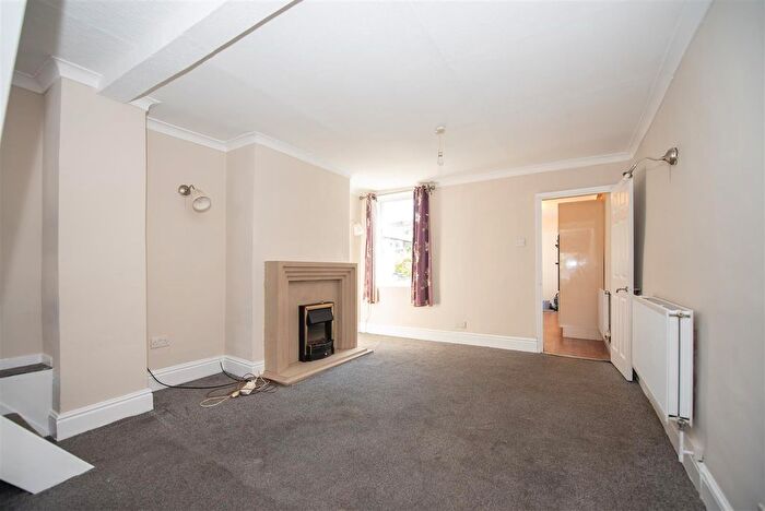 3 Bedroom Terraced House To Rent In Claxton Street, Heanor, DE75