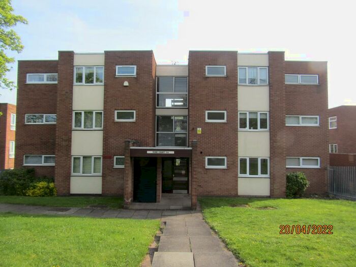 2 Bedroom Flat To Rent In Teme Court, Erdington, Birmingham, B23