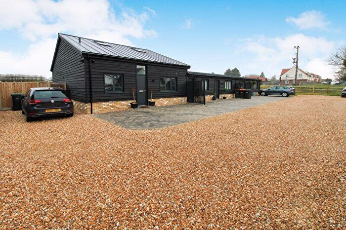 2 Bedroom Barn Conversion For Sale In Robins Barns, Colmworth Road, Little Staughton, MK44