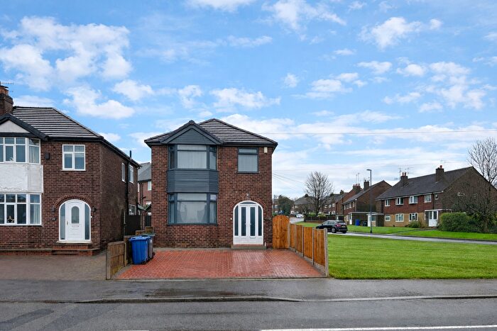 3 Bedroom Detached House To Rent In Dimsdale Parade West, Newcastle, ST5