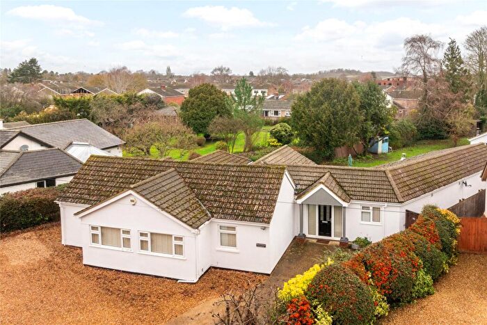 4 Bedroom Bungalow For Sale In Church Lane, Oakley, Bedfordshire, MK43