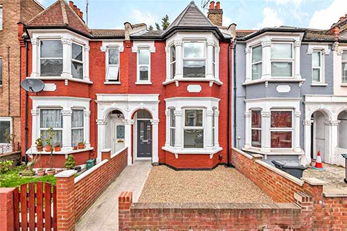 3 Bedroom House To Rent In St Ann's Road, Harringay, London, N15