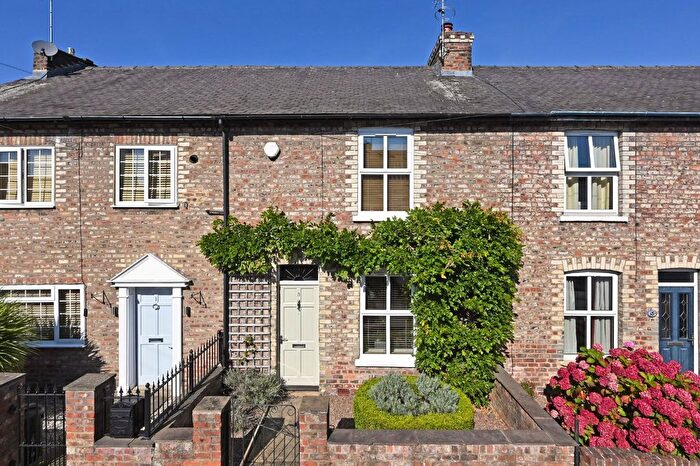 2 Bedroom Terraced House For Sale In Harrison Street, Heworth, York, YO31