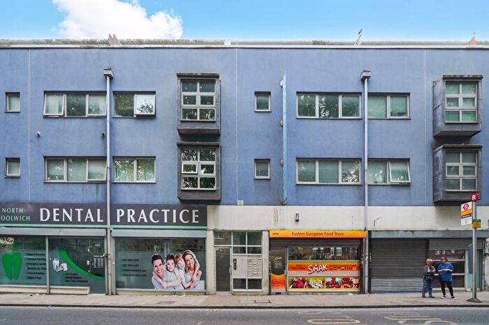 2 Bedroom Flat To Rent In Albert Road, London, E16