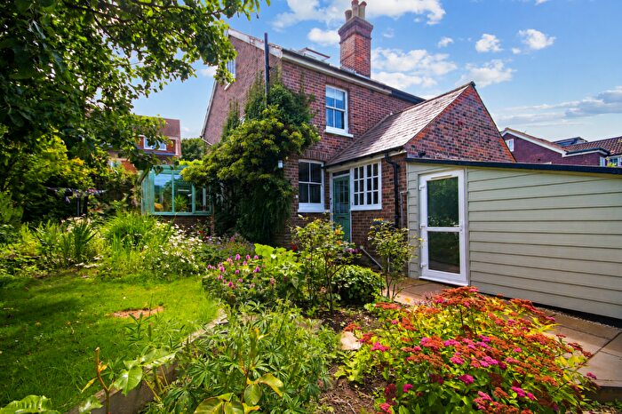 2 Bedroom Semi-Detached House For Sale In Hammerwood Road, Ashurst Wood, West Sussex, RH19