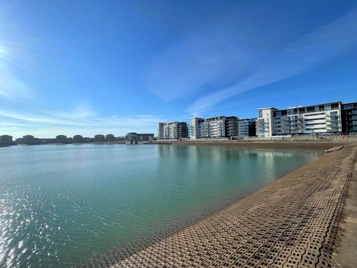 2 Bedroom Apartment To Rent In Bimini Court, Midway Quay, Sovereign Harbour, Eastbourne, East Susse, BN23
