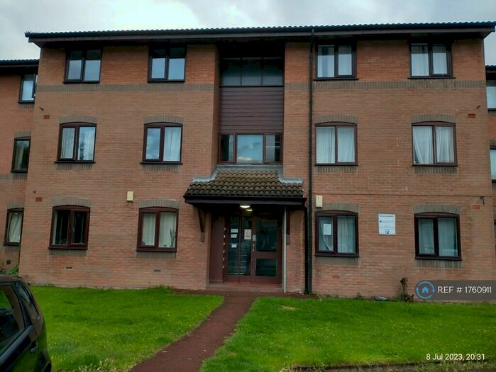 2 Bedroom Flat To Rent In Minster Court, Liverpool, L7