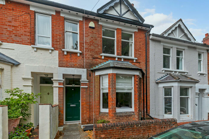 3 Bedroom Terraced House To Rent In Brassey Road, Fulflood, Winchester, SO22