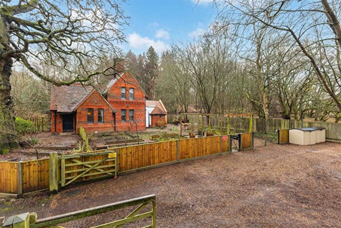 3 Bedroom Detached House For Sale In Buckhurst Road, Ascot, SL5