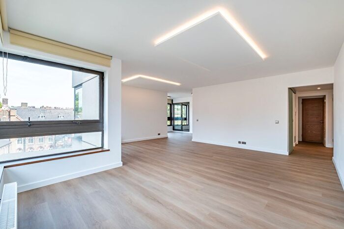 2 Bedroom Flat To Rent In Scarsdale Place, London, W8