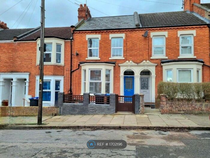 5 Bedroom Terraced House To Rent In Adams Avenue, Northampton, NN1