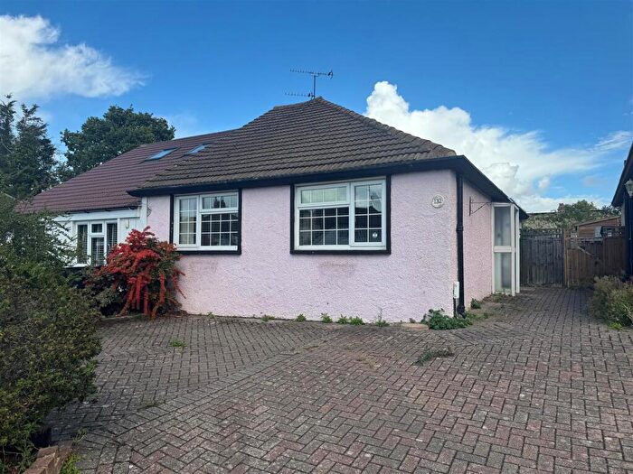 2 Bedroom Semi-Detached Bungalow For Sale In Towncourt Lane, Petts Wood, Orpington, BR5