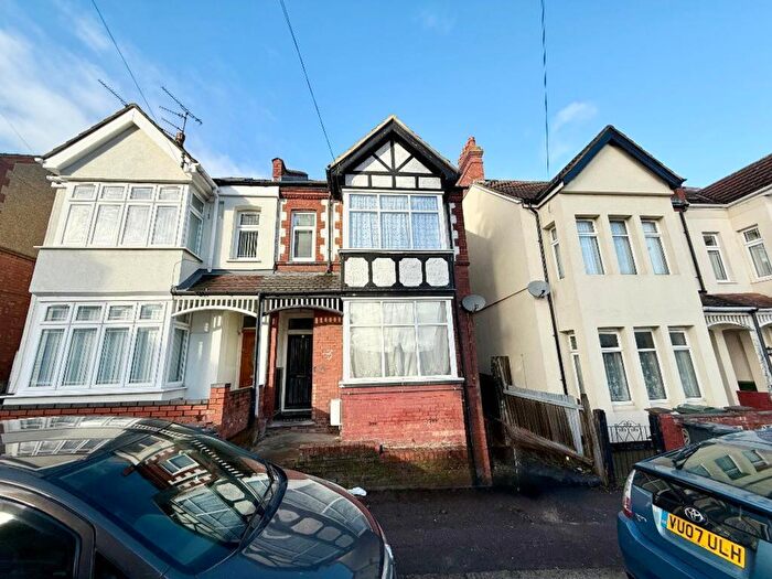 9 Bedroom Semi-Detached House For Sale In Conway Road, Luton, LU4