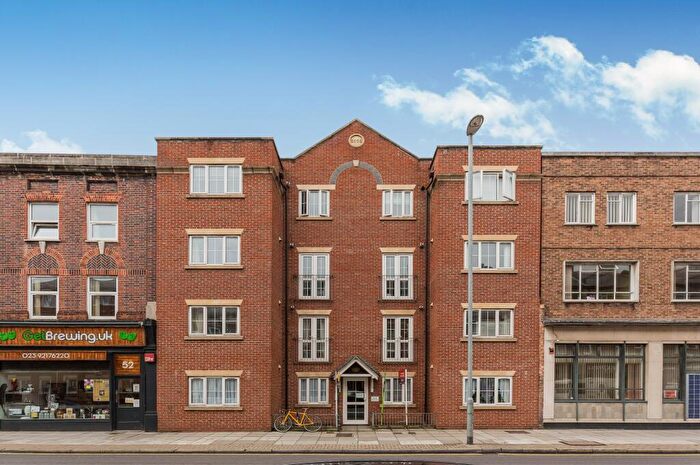 2 Bedroom Flat To Rent In Elm Grove, Southsea, PO5