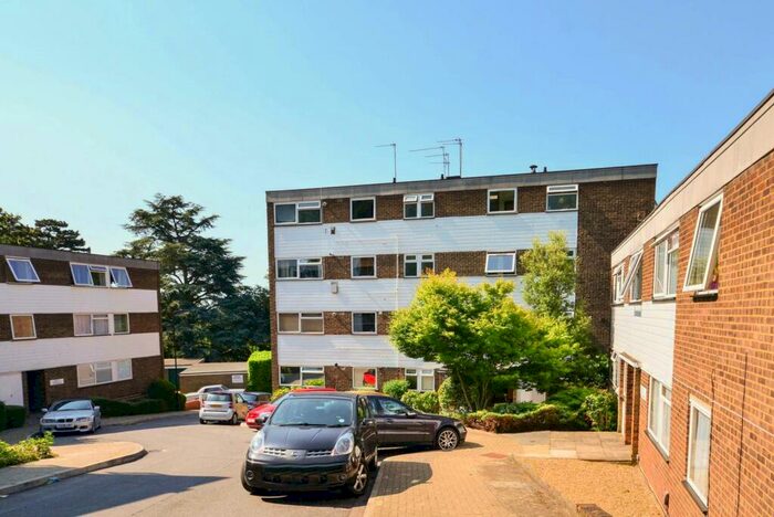 2 Bedroom Flat To Rent In Sudbury Hill, Harrow On The Hill, Harrow, HA1