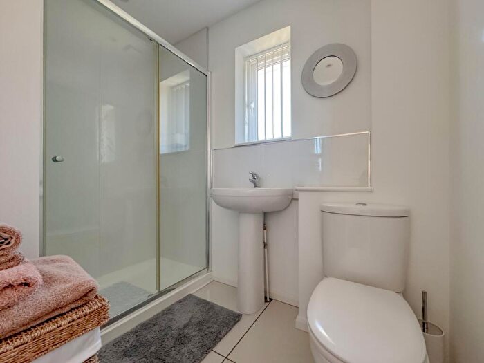 1 Bedroom Detached House To Rent In Gloucester Road, Almondsbury, Bristol, Gloucestershire, BS32