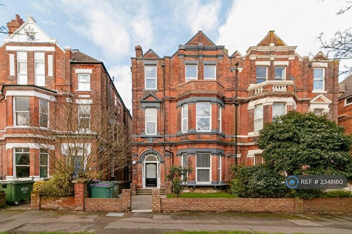 2 Bedroom Flat To Rent In Bouverie Road West, Folkestone, CT20