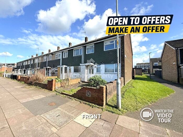 3 Bedroom End Of Terrace House To Rent In Arrow Close, Luton, LU3