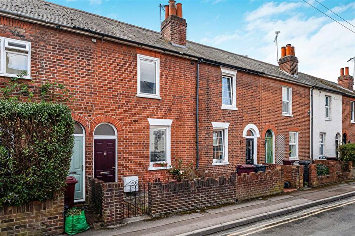 2 Bedroom Terraced House For Sale In South Street, Caversham, Reading, RG4