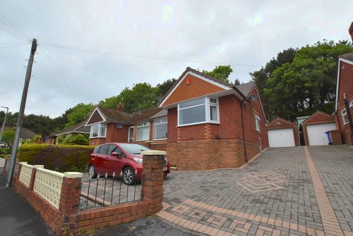 2 Bedroom Bungalow To Rent In Fernlea Grove, Longton ST3