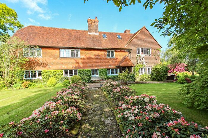 7 Bedroom Detached House For Sale In Harlings Farm And Harlings Cottage, Lake Street, Mark Cross, Mayfield., TN6