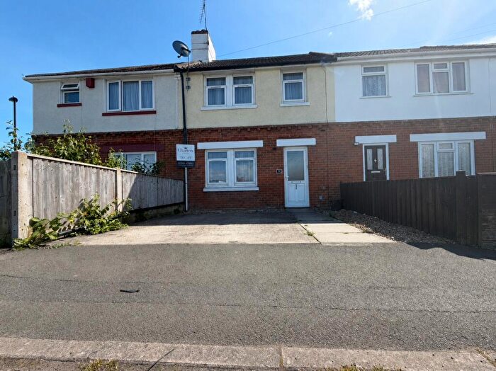 3 Bedroom Terraced House To Rent In Sholing Road, Sholing, Southampton, Hampshire, SO19